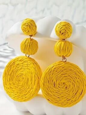 🔥🔥🆕Handcrafted Yellow Statement Drop Earrings